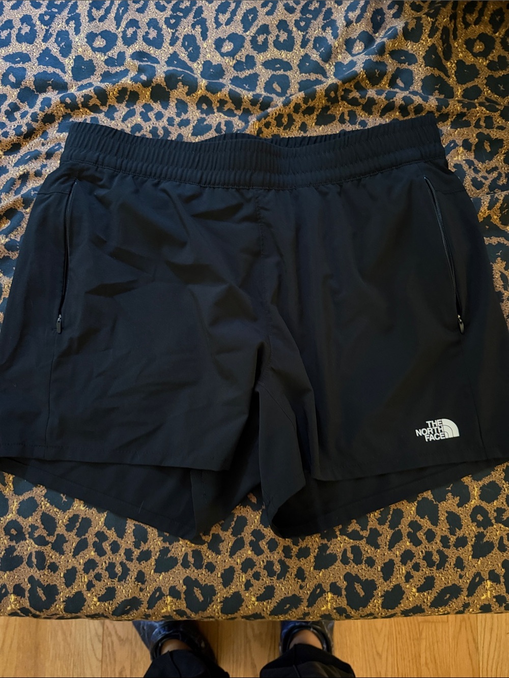 The North Face Shorts Lightweight Zipper pocket Adventure Short Stretchy Running